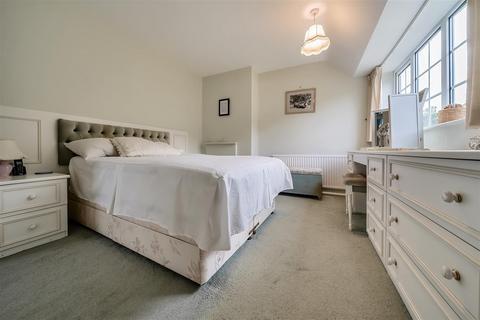9 Friars Gate, Guildford, GU2 7PQ