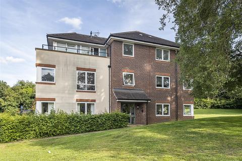 Flat 2, Carrington House, 2 Dalmeny Way, Epsom, KT18 7BF