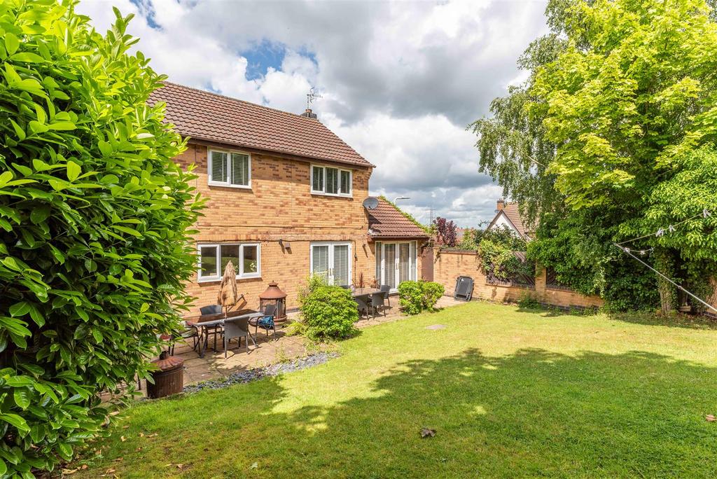 Fox Road, Derby DE74 4 bed detached house for sale £370,000