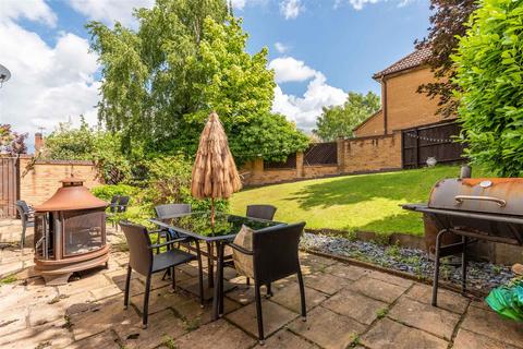 17 Fox Road, Castle Donington, Derby, DE74 2UN