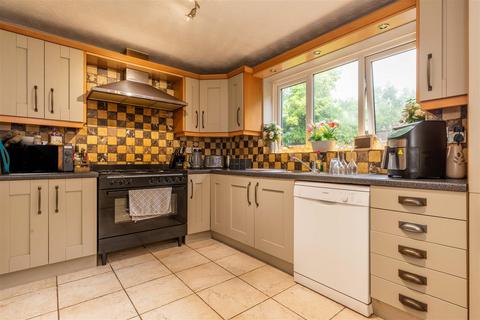 17 Fox Road, Castle Donington, Derby, DE74 2UN