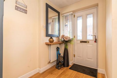 17 Fox Road, Castle Donington, Derby, DE74 2UN