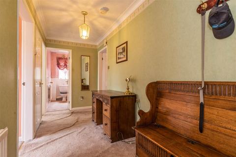31 Fox Road, Castle Donington, Derby, DE74 2UN