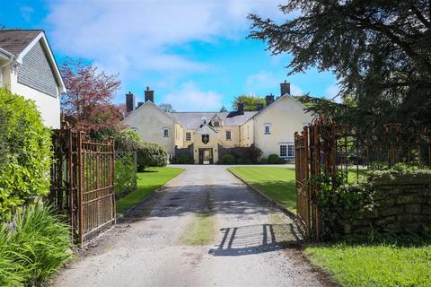 16 bedroom manor house for sale - Nash, Near Cowbridge, Vale Of Glamorgan, CF71 7NS