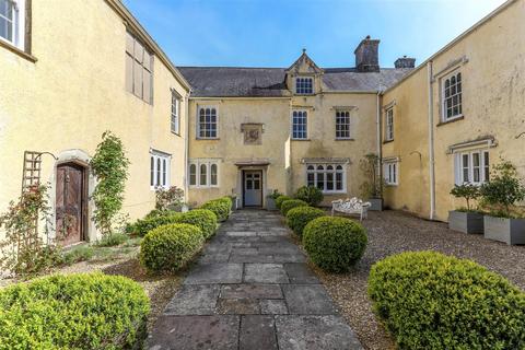16 bedroom manor house for sale - Nash, Near Cowbridge, Vale Of Glamorgan, CF71 7NS