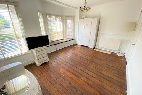 29 Chapel Road, Manchester, M22 4JN