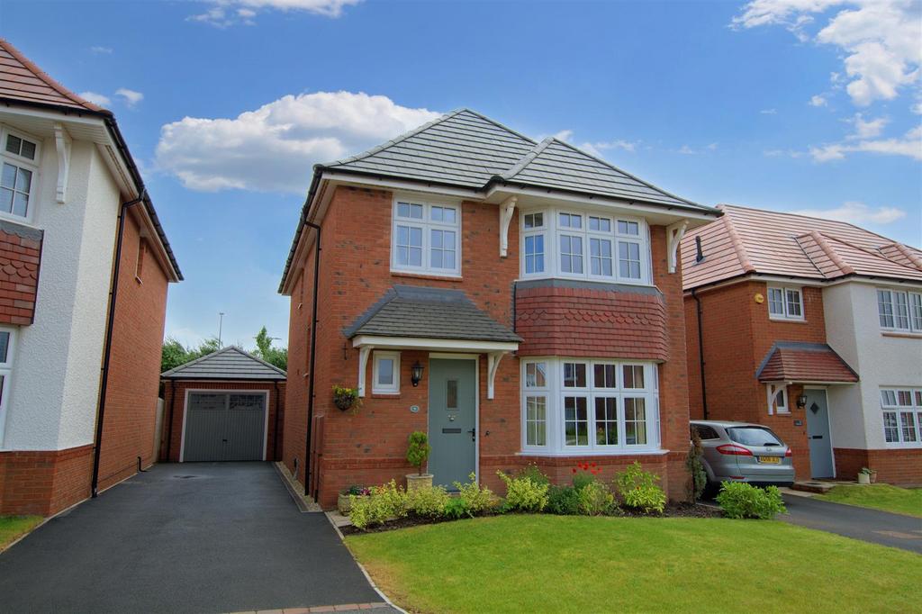 Handley Place, Castle Donington 4 bed detached house for sale £380,000