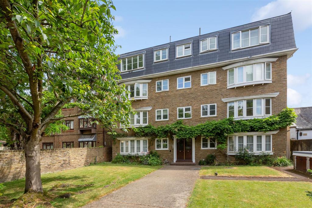 Burlington Road, London, W4 2 bed flat for sale £500,000