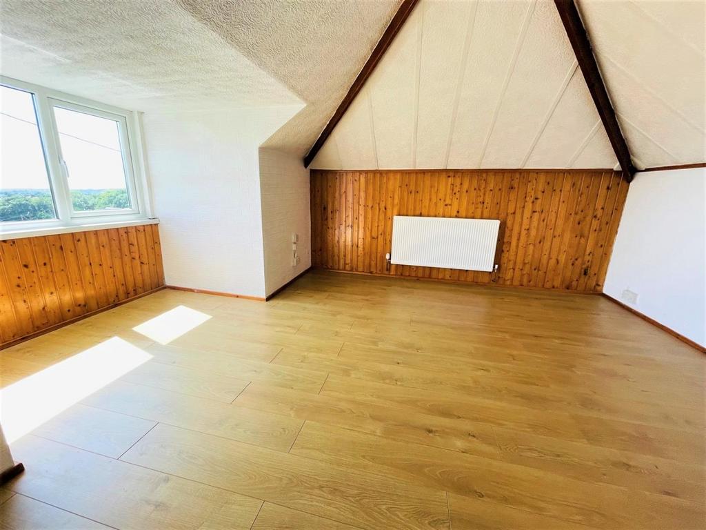 Attic 2.jpg