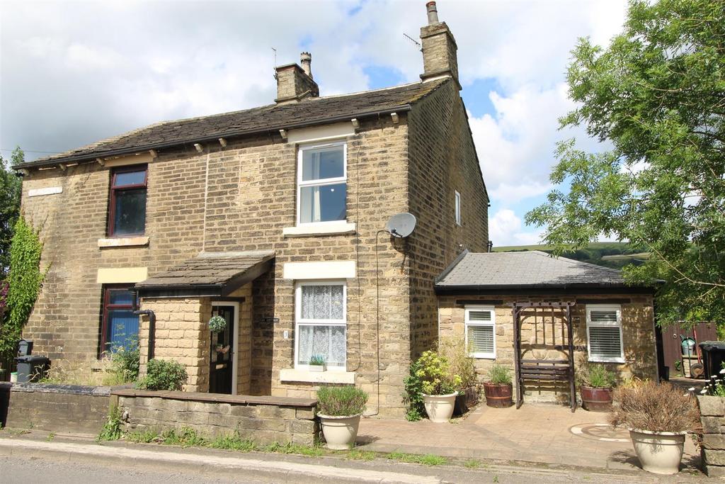 Manchester Road, Tintwistle, Glossop 2 bed semidetached house for sale