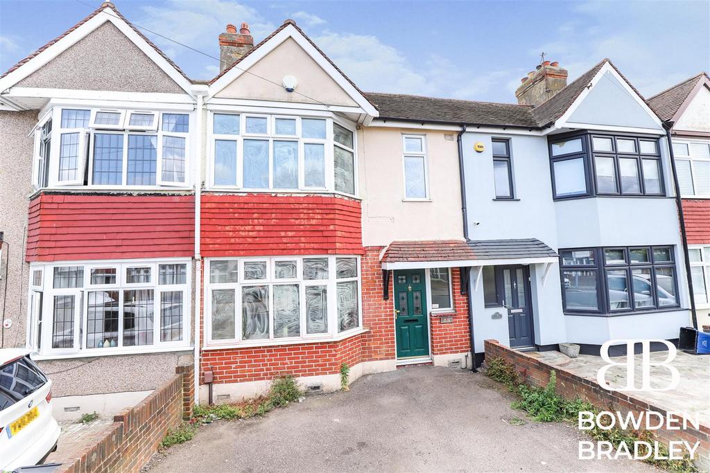Trelawney Road, Hainault 3 bed terraced house for sale £425,000