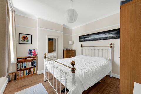73 Park End, Bromley, BR1 4AW