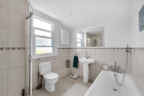73 Park End, Bromley, BR1 4AW