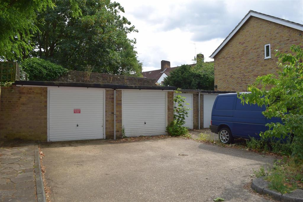 Cole Road, Twickenham Garage £45,000