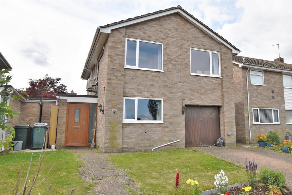 Orchard Road, Ardley, Bicester 4 bed detached house £450,000