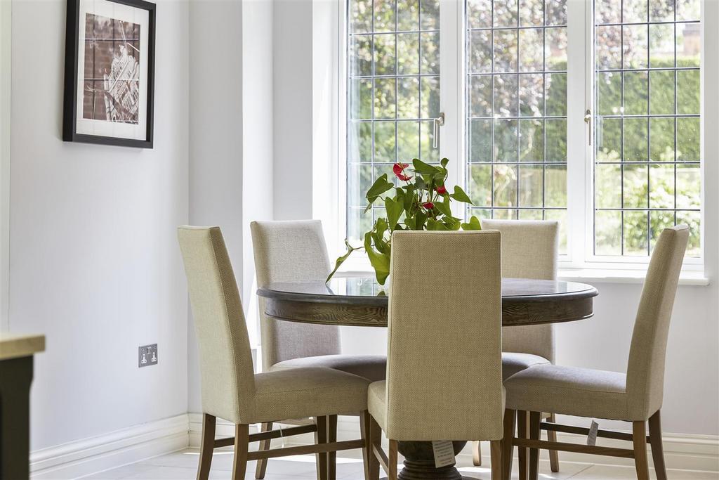 Kitchen/Breakfast/Family Room