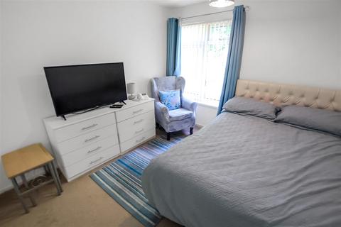 91 Beechfield, Newton Aycliffe, DL5 7AY
