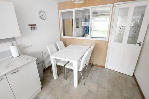 91 Beechfield, Newton Aycliffe, DL5 7AY