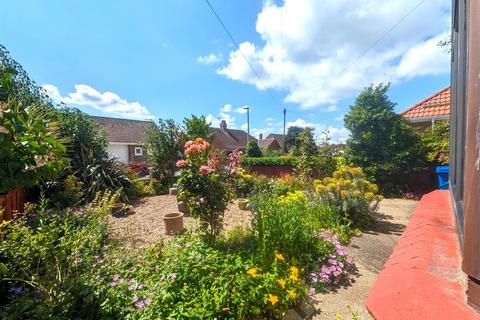 20 Belgrave Drive, Hornsea, HU18 1LU