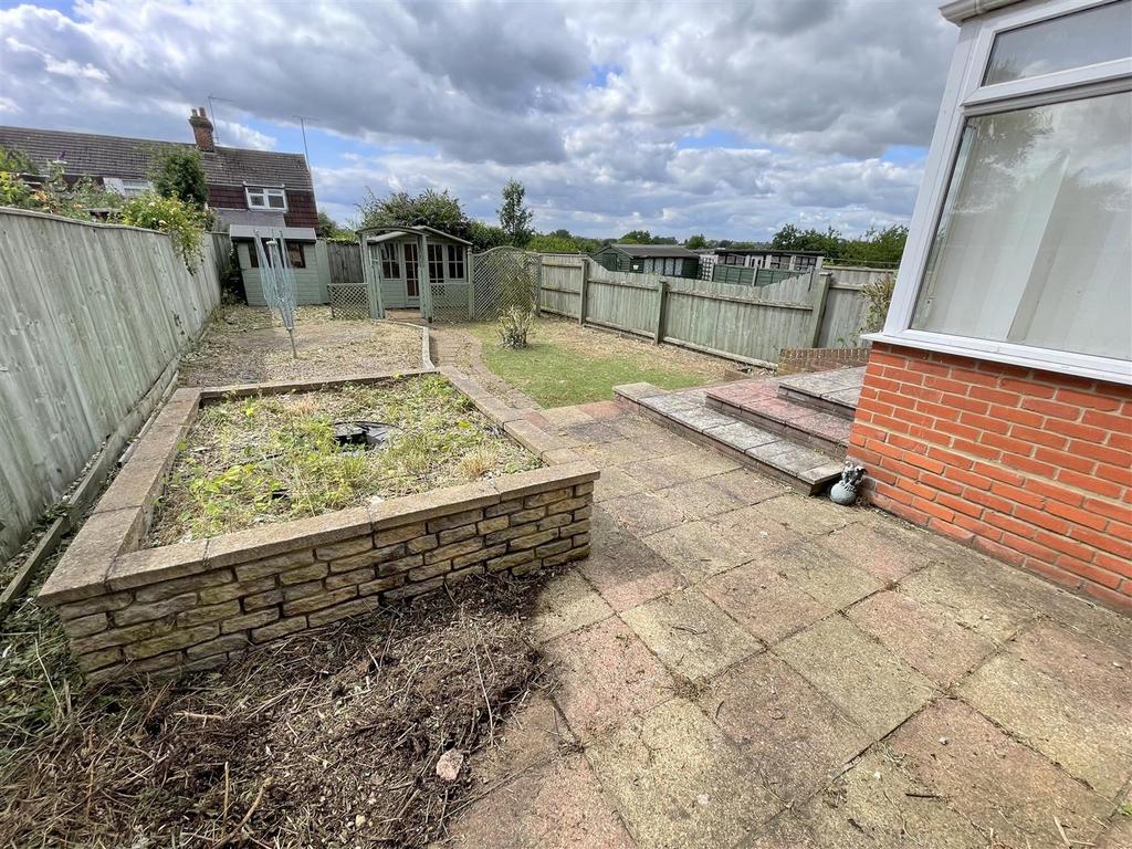 Castle Road, Ipswich 3 bed semidetached house for sale £200,000