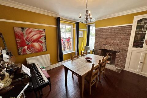 Llwydfan South Road, Aberaeron, SA46 0DP
