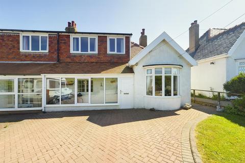 Wrest Lighthouse Road, Flamborough, Bridlington, YO15 1AN