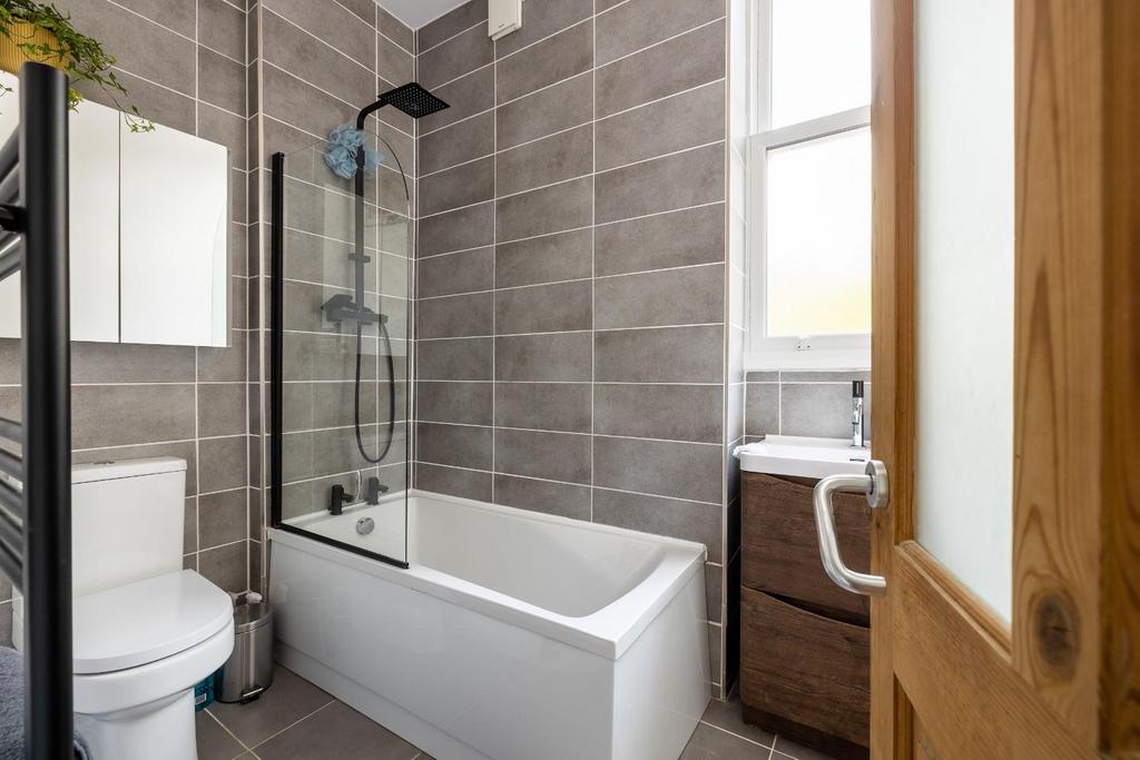 27b Cotham Grove, BS6(04-19-2023)-14.jpg