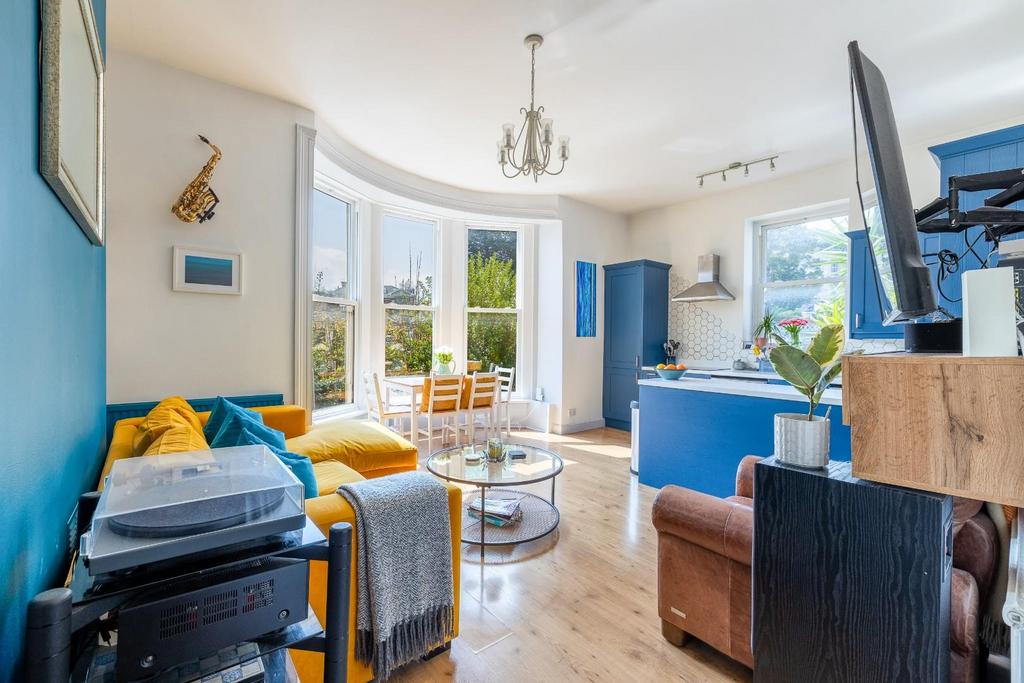 27b Cotham Grove, BS6(04-19-2023).jpg