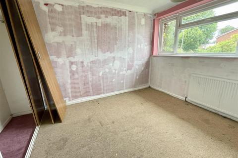 8 Dacombe Drive, Poole, BH16 5JL
