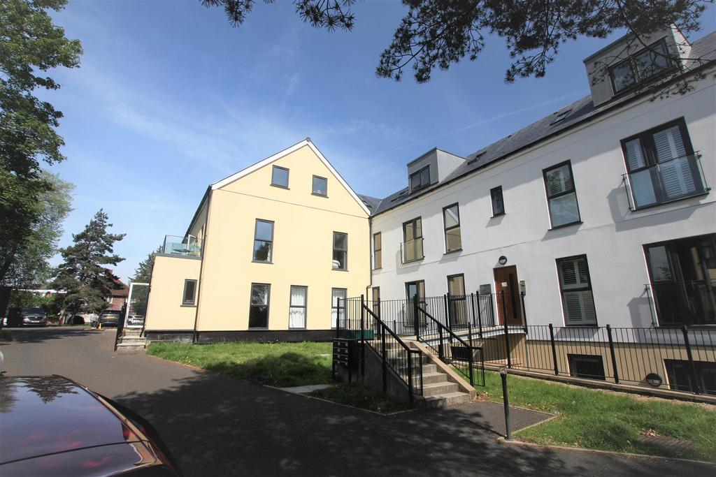 Leith Hill Apartments, Vine Court... 1 bed apartment £1,200 pcm (£277 pw)