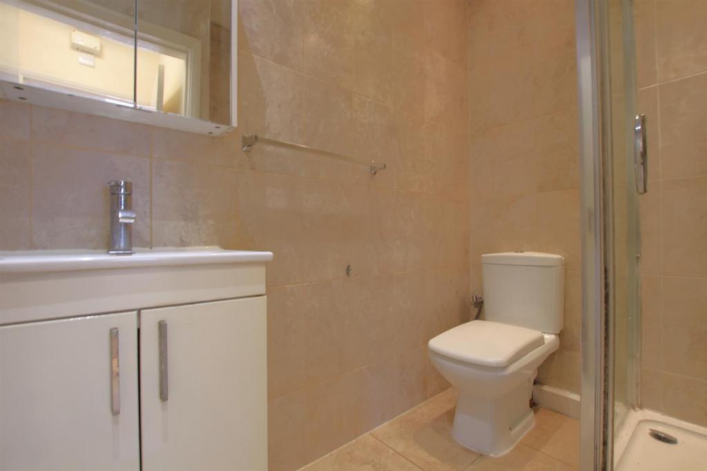 Shower Room/ WC