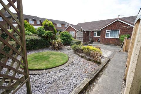 4 Harrison Crescent, Blackrod, Bolton, BL6 5EX