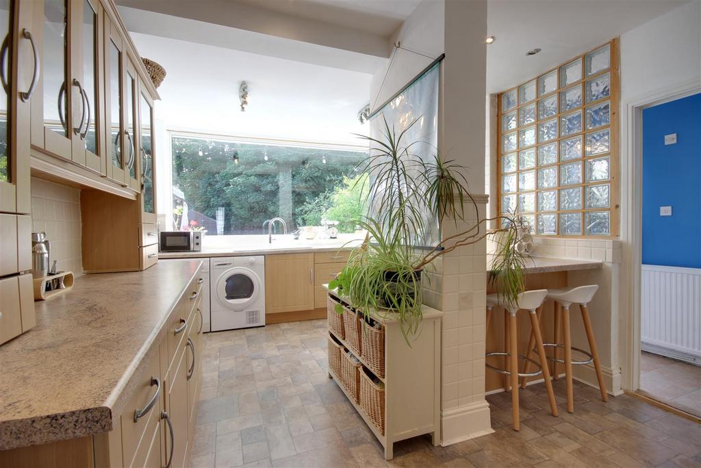 Breakfast Kitchen