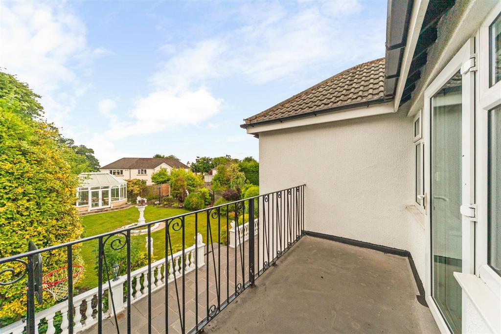 Bedroom 3 Balcony