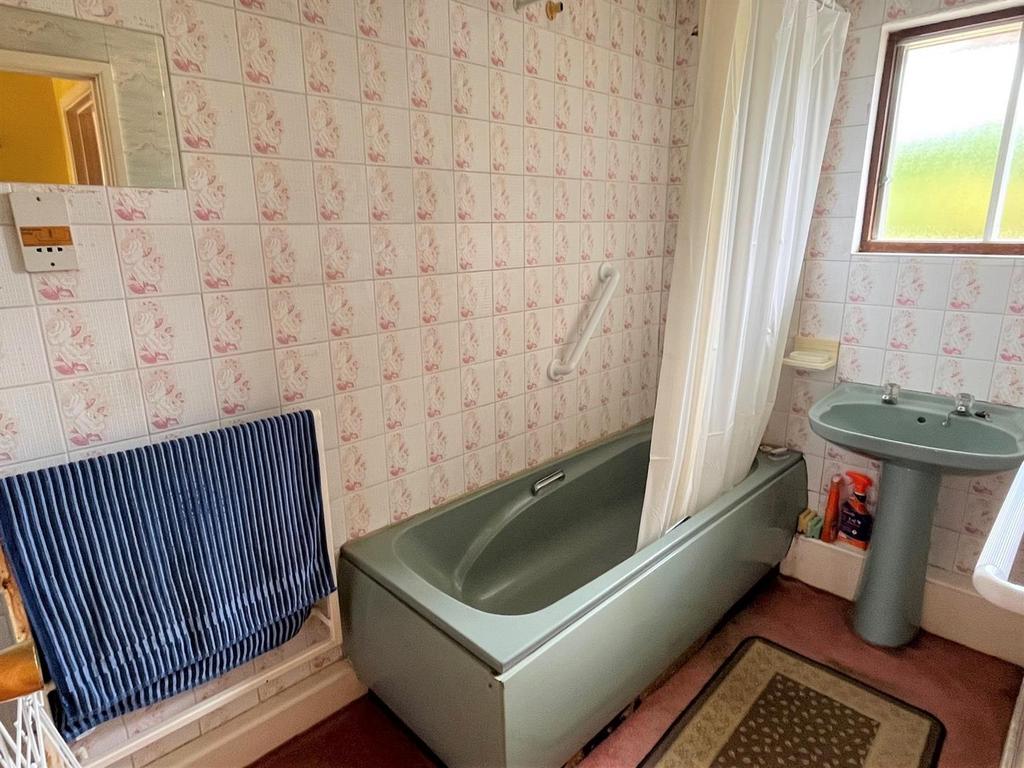 Bath.jpg