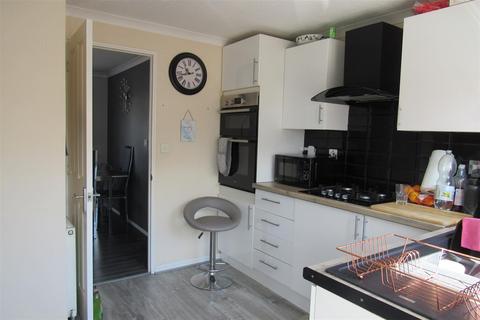 2 bedroom mobile home for sale, Keat Farm Close, Herne Bay