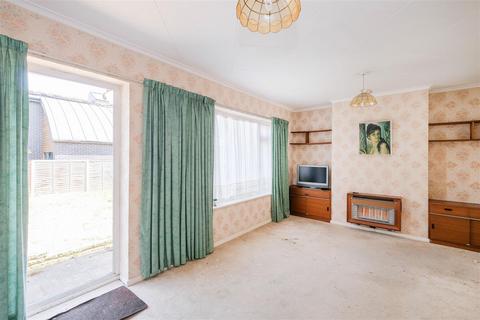 4 Guildford Road, London, E17 4DZ