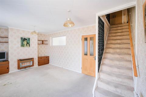 4 Guildford Road, London, E17 4DZ