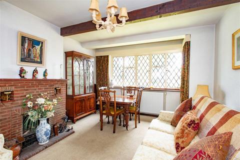 11 The Covert, Petts Wood, Orpington, BR6 0BT