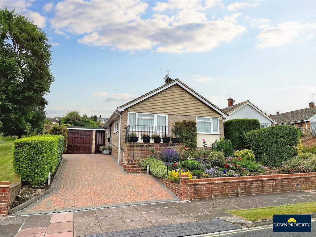 Pococks Road, Eastbourne 2 bed detached bungalow for sale £465,000