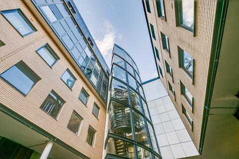 1 bedroom flat to rent, Jessica House, SW18