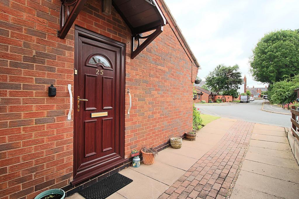 Halford Street, Syston, LE7 2 bed semidetached bungalow for sale £239,950