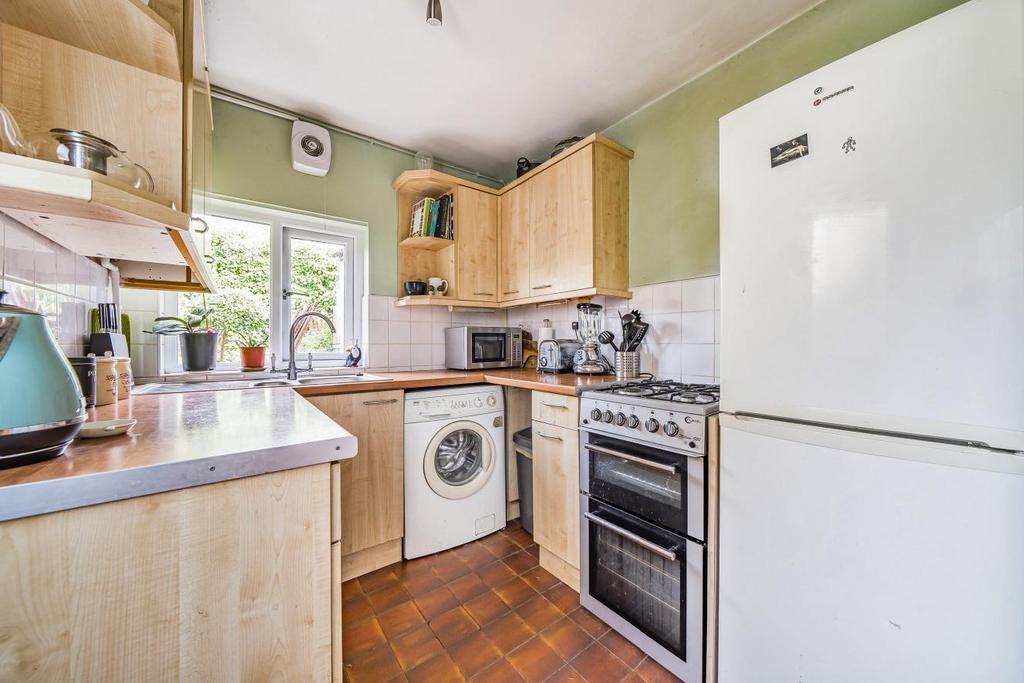 Pope Road, Bromley 2 bed semidetached house for sale £475,000