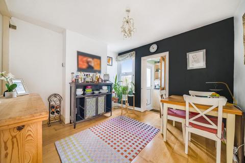79 Pope Road, Bromley, BR2 9QA