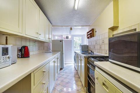 38 Maple Road, London, SE20 8HE