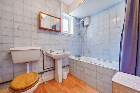 38 Maple Road, London, SE20 8HE