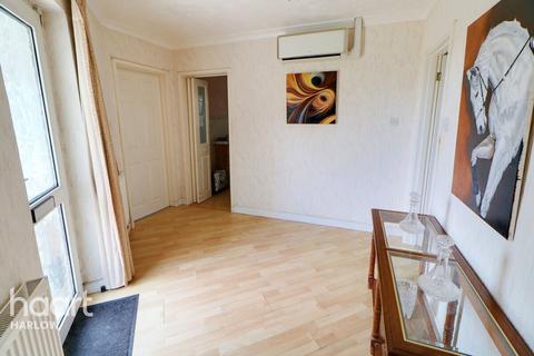 339 Northbrooks, Harlow, CM19 4DP