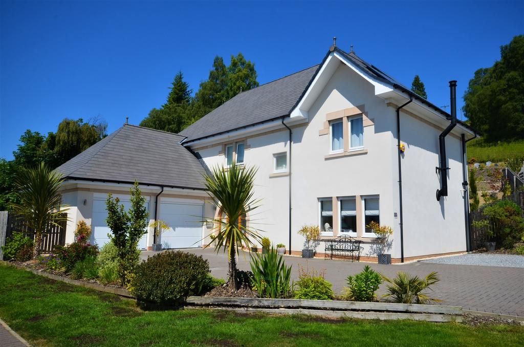 Kings Point, Shandon, Argyll and Bute, G84 8BT 5 bed detached house for