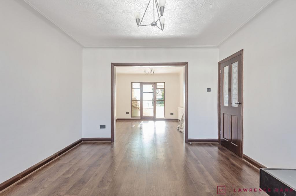 Arundel Drive, Harrow, HA2 3 bed semidetached house for sale £550,000
