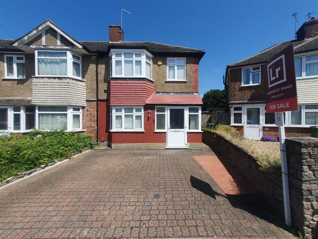 Lea Crescent, Ruislip, HA4 2 bed end of terrace house for sale £515,000